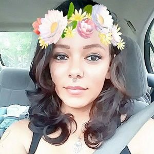 Meet your Posher, Erica